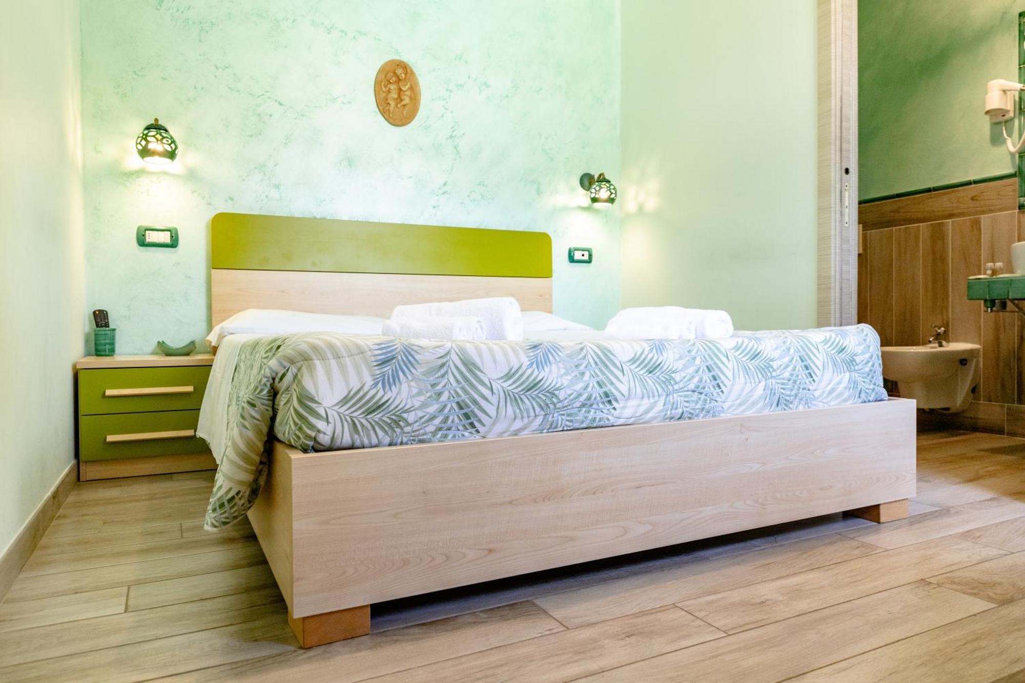 Domus Angeli Hotel Assisi Ngoại thất bức ảnh